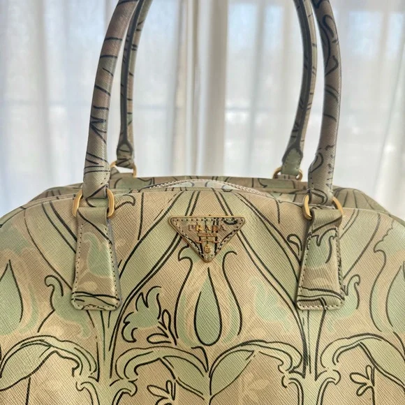 *RARE* Prada Saffiano Bauletto Bag | 100% Authentic - Picture 2 of 9